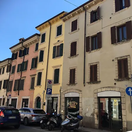 Veronetta 52 *