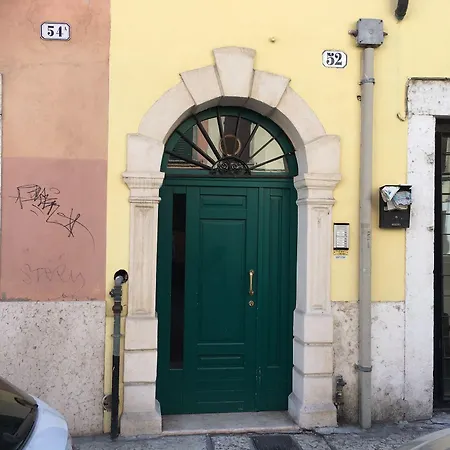 Veronetta 52 アパート *